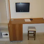 Golden Stone Butik Çeşme