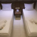 Golden Stone Butik 3*