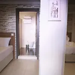 Golden Stone Butik Çeşme