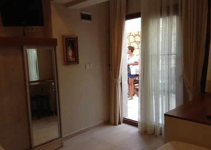 Golden Stone Butik 호텔 3*