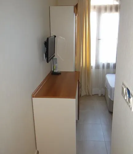 Golden Stone Butik 호텔